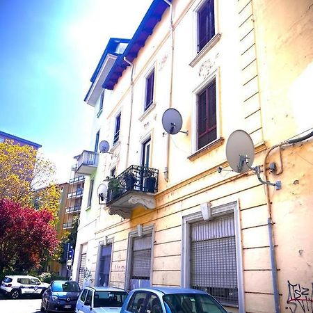 Appartamento Luxury Carrara Milano Dış mekan fotoğraf